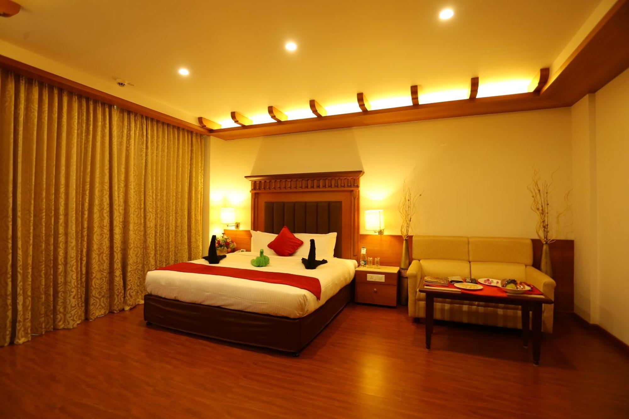 Sivaraj Inn Salem Buitenkant foto