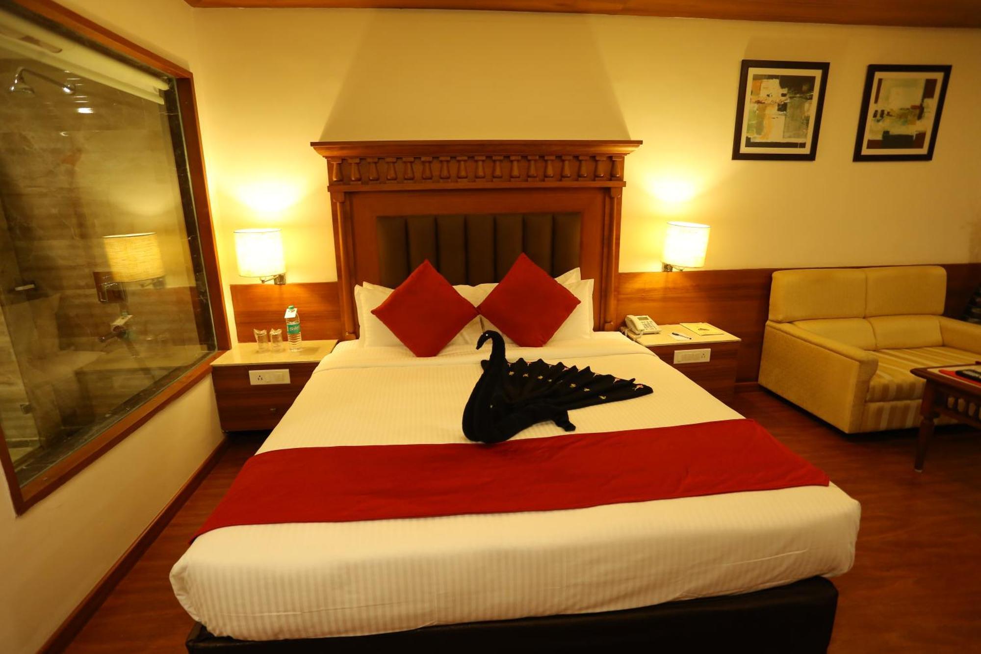 Sivaraj Inn Salem Buitenkant foto