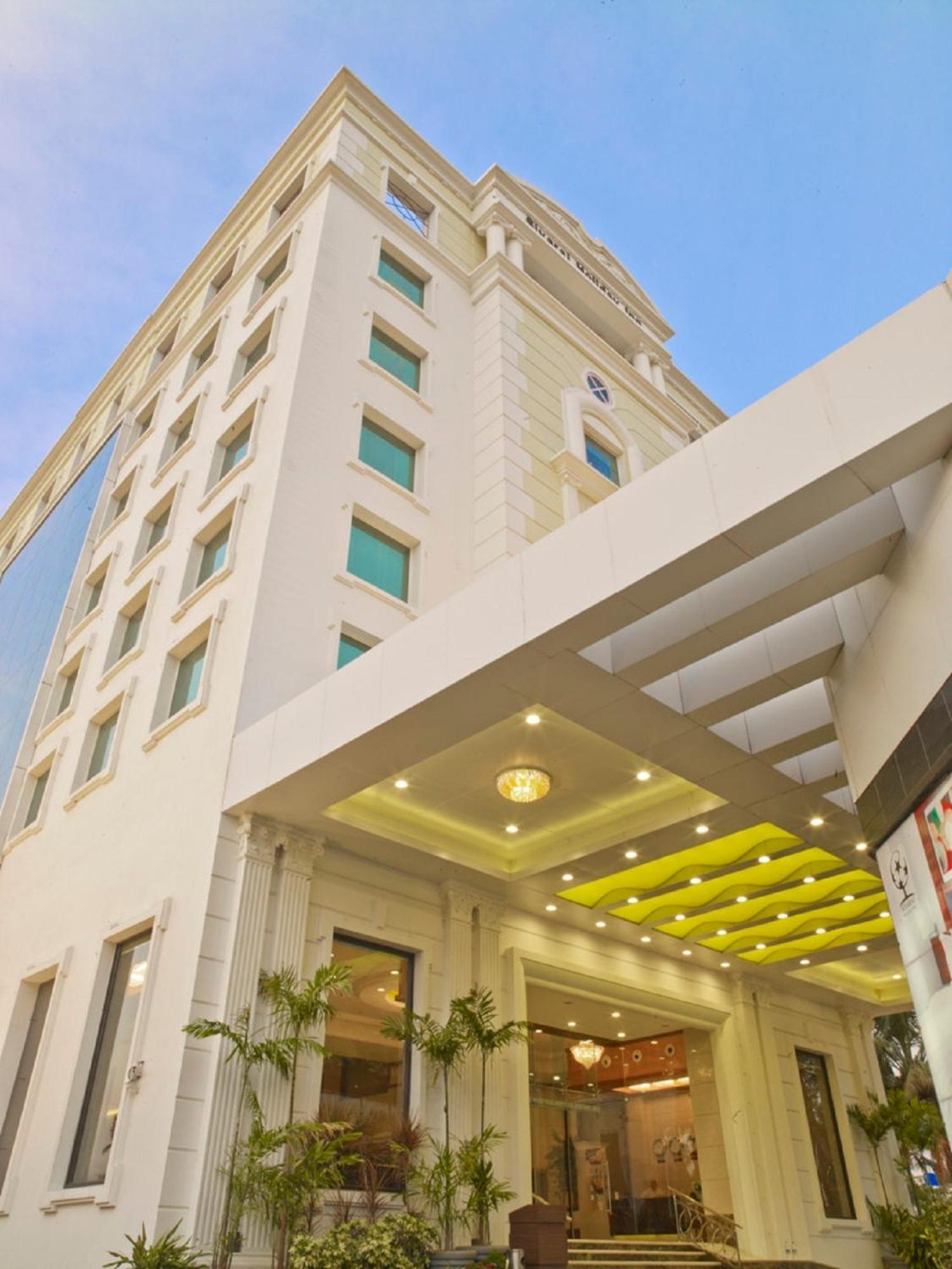 Sivaraj Inn Salem Buitenkant foto