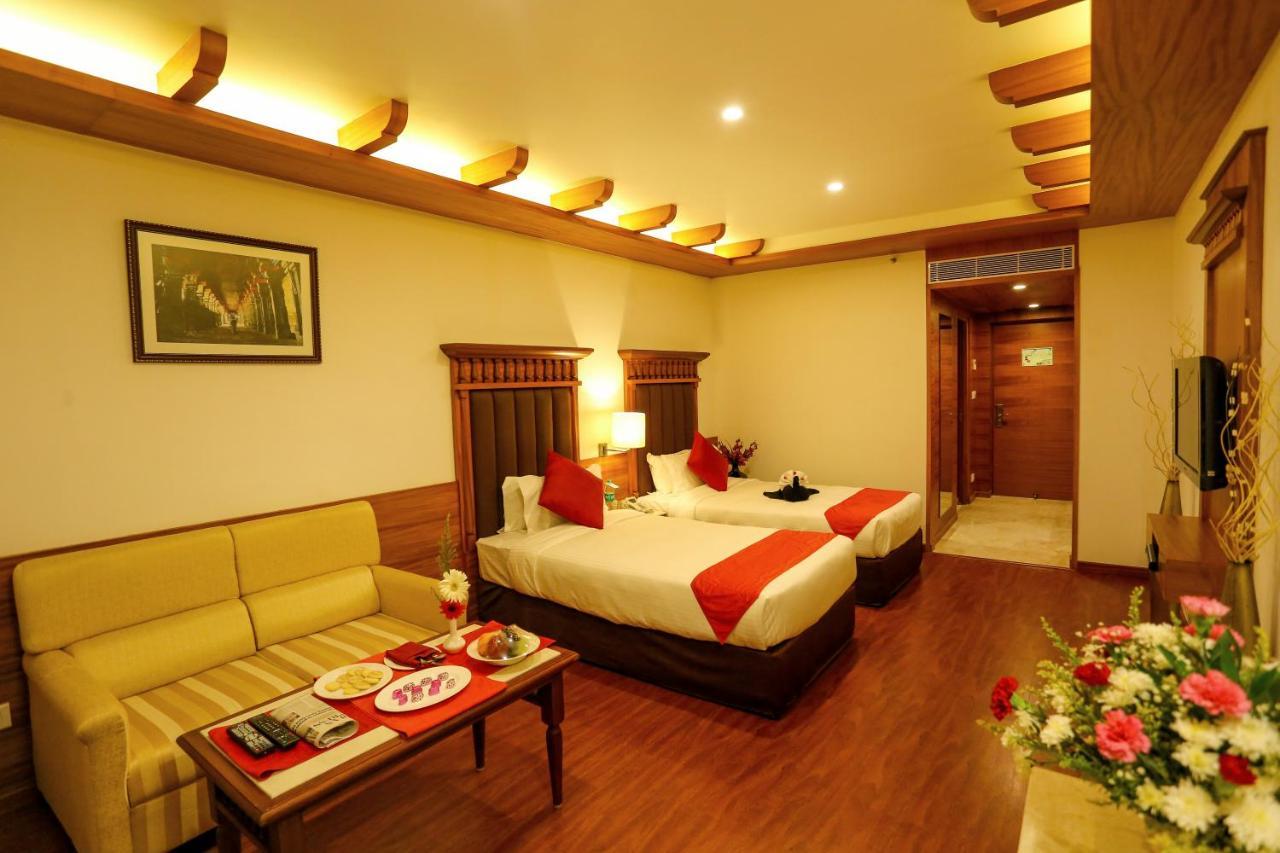 Sivaraj Inn Salem Buitenkant foto